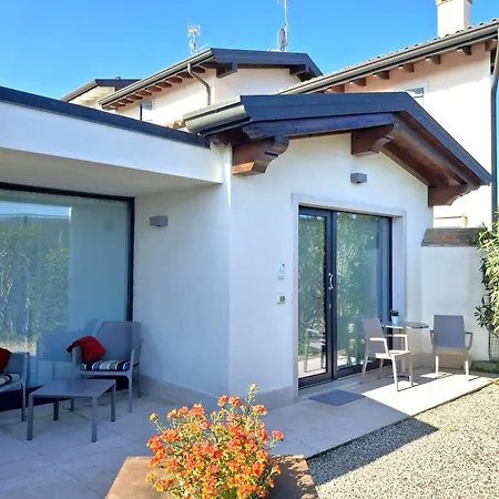 Corte Mantovani 4* Кола
